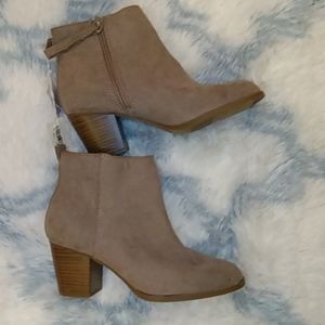 Old Navy Brown Ankle Boot